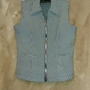 Hillard & Hanson Vest